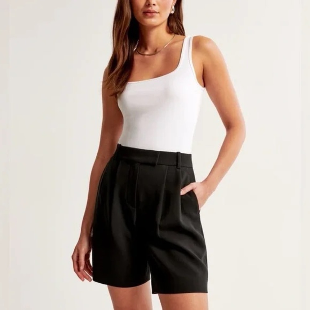 Abercrombie & Fitch High Waisted Tailored Short